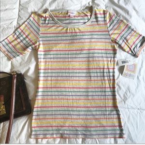 LuLaRoe Gigi shortsleeve tee stripes size small
